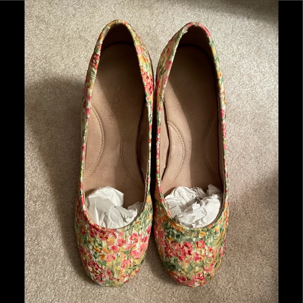 Colourful wedges - Aerosoles.  Very comfortable !